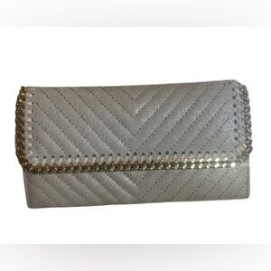 Stella McCartney Falabella Wallet in pristine condition